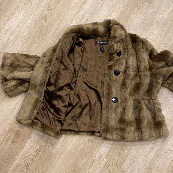 INC Swing coat NWT 3/4 sleeve faux fur by International Concept Brown Size Large - Picture 13 of 15